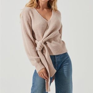NWT ASTR Fuzzy Tie Front Wool Sweater Blush